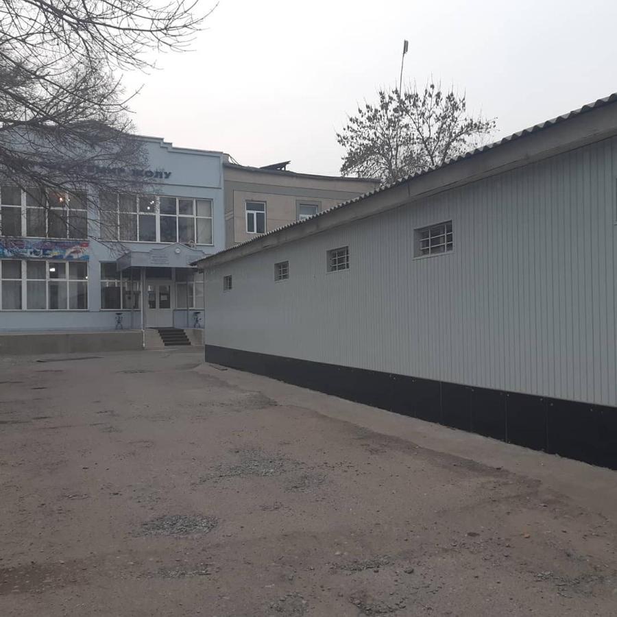 Azimut Hotel Jalal-Abad Exterior foto